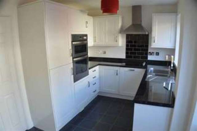  Image of 2 bedroom Property for sale in Stoneable Road Radstock BA3 at Stoneable Road Radstock Radstock, BA3 3JR