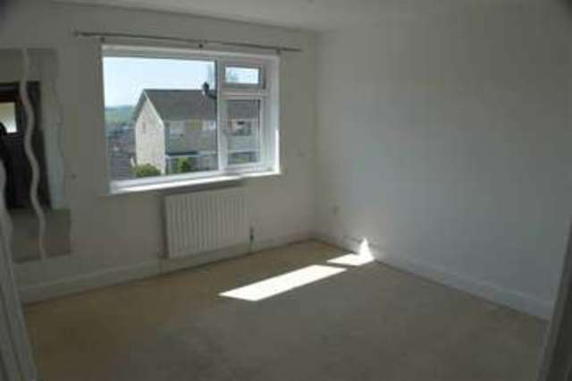  Image of 2 bedroom Property for sale in Stoneable Road Radstock BA3 at Stoneable Road Radstock Radstock, BA3 3JR