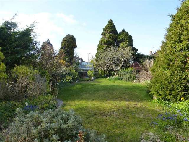  Image of 3 bedroom Detached house for sale in Stoneleigh Avenue Brighton BN1 at Brighton East Sussex Brighton, BN1 8NP