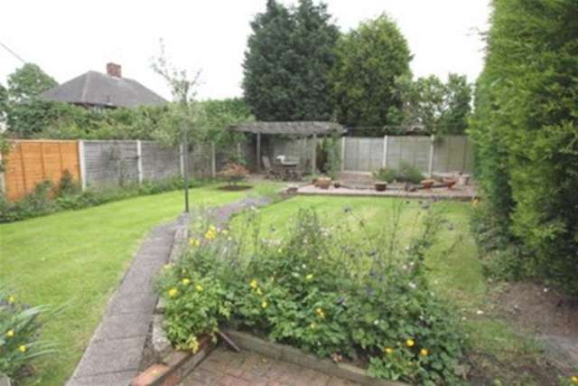  Image of 2 bedroom Detached house to rent in Stradbroke Drive Woodhouse Sheffield S13 at Sheffield, S13 8SG