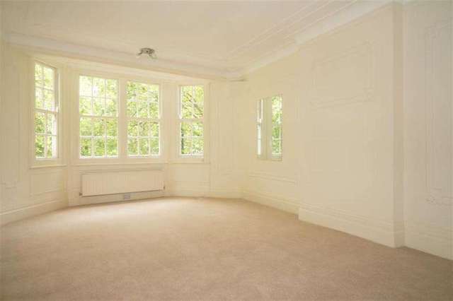  Image of 6 bedroom Apartment to rent in Park Road London NW8 at Park Road St John`s Wood London, NW8 7HY