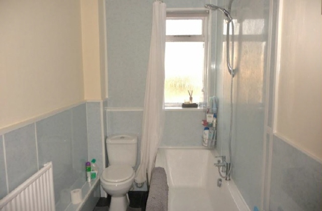  Image of Studio flat to rent in Court Road Shirley Southampton SO15 at Court Road Southampton Not specified, SO15 2JR