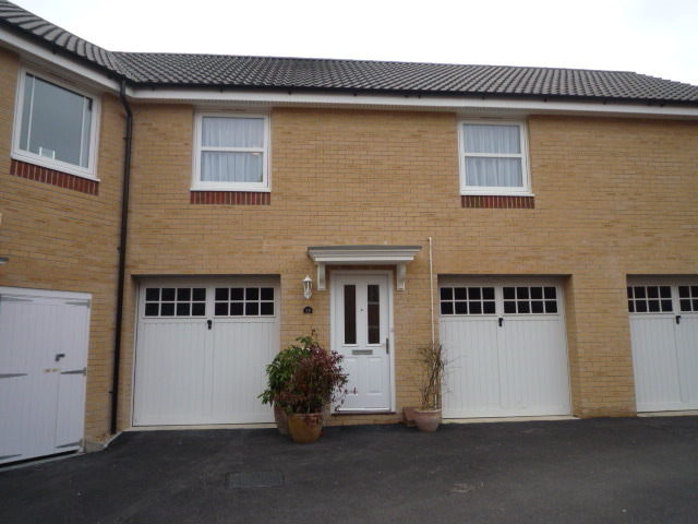  Image of 2 bedroom Apartment to rent in Sunlight Gardens Fareham PO15 at Fareham, PO15 6DQ
