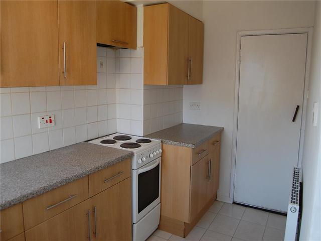 Image of 3 bedroom Terraced house to rent in Sunnyside Crescent Holytown Motherwell ML1 at Holytown North Lanarkshire North Lanarkshire, ML1 4RU
