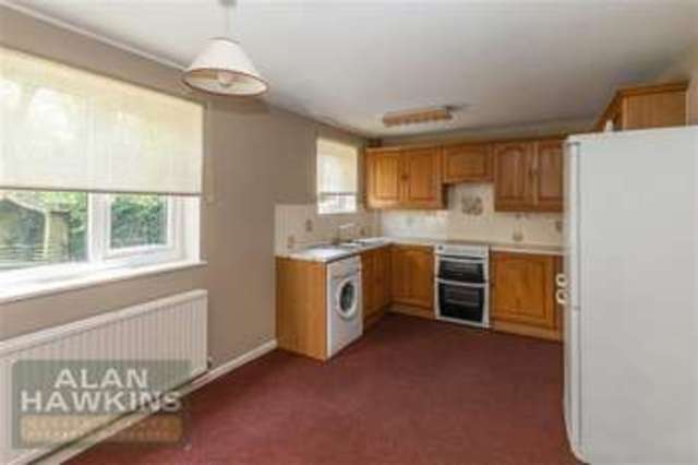  Image of 3 bedroom Property for sale in Lineacre Close Grange Park Swindon SN5 at Lineacre Close Swindon Swindon, SN5 6DA