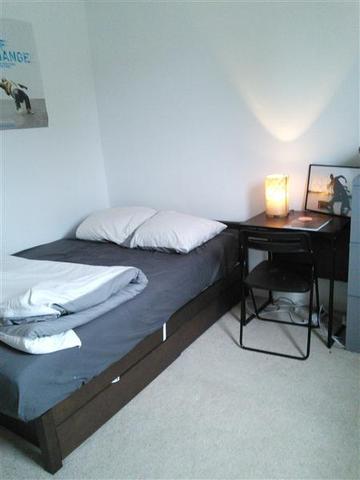  Image of 1 bedroom Apartment to rent in Tanners Hill London SE8 at Deptford High Street, SE8 4QD