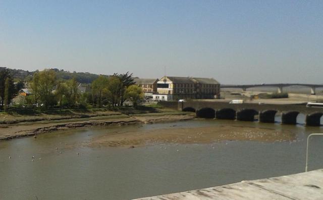  Image of 1 bedroom Flat to rent in Taw Vale Barnstaple EX32 at Barnstaple, EX32 8NJ