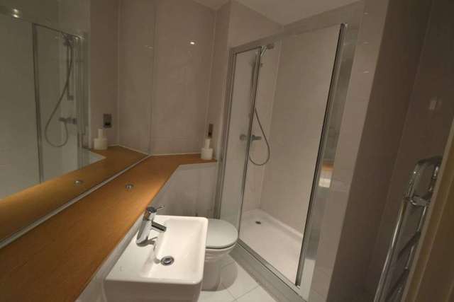  Image of 2 bedroom Apartment for sale in Taylorson Street South Salford M5 at Taylorson Street South Salford Quays Salford, M5 3FY