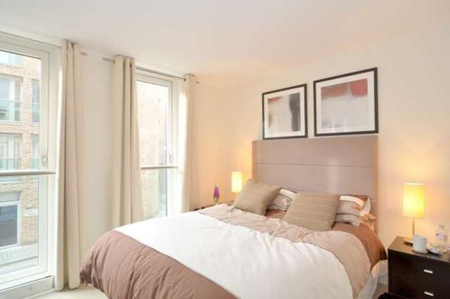  Image of 2 bedroom Flat to rent in East Lane London SE16 at Axis Court  Shad Thames, SE16 4UQ