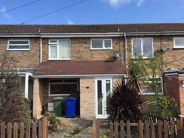  Image of 3 bedroom Detached house to rent in The Beeches Tilbury RM18 at Tilbury West Tilbury, RM18 8ED