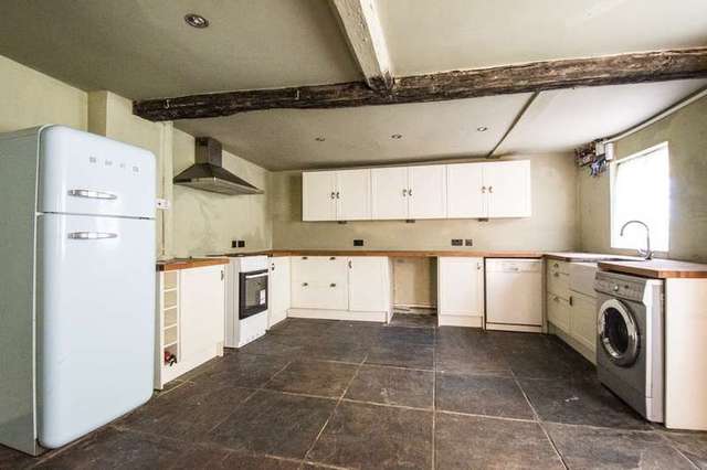  Image of 2 bedroom Cottage to rent in The Homend Ledbury HR8 at Ledbury Herefordshire, HR8 1BT