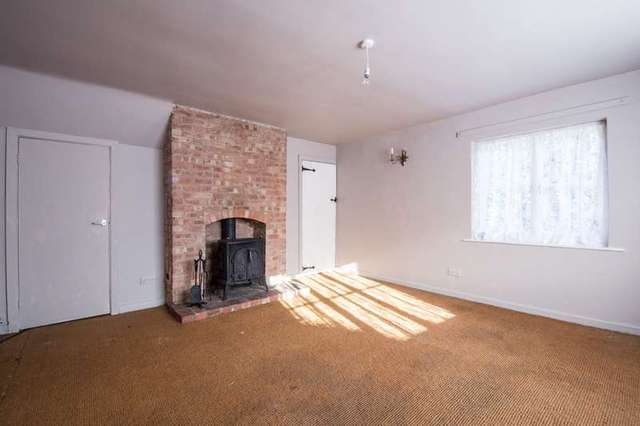  Image of 2 bedroom Cottage to rent in The Homend Ledbury HR8 at Ledbury Herefordshire, HR8 1BT