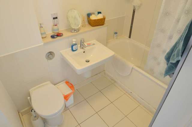  Image of 2 bedroom Apartment for sale in Mortimer Square Milton Keynes MK9 at Dakota House Mortimer Square Milton Keynes, MK9 2FB