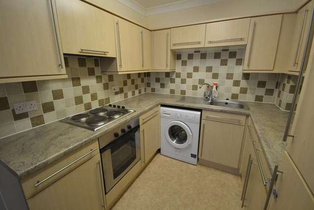  Image of 1 bedroom Flat to rent in Hampden Close St. Leonards-on-Sea TN37 at St Leonards On Sea, TN37 6GB
