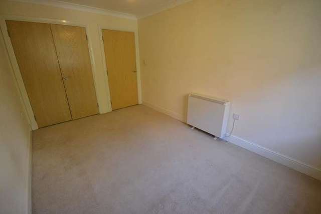  Image of 1 bedroom Flat to rent in Hampden Close St. Leonards-on-Sea TN37 at St Leonards On Sea, TN37 6GB