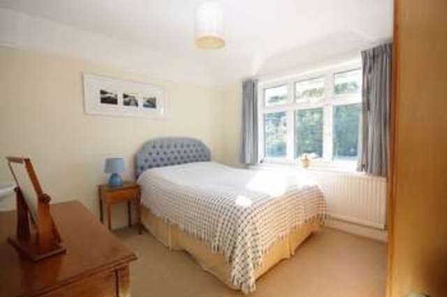  Image of 4 bedroom Detached house for sale in The Moors Kidlington OX5 at The Moors  Kidlington, OX5 2AD