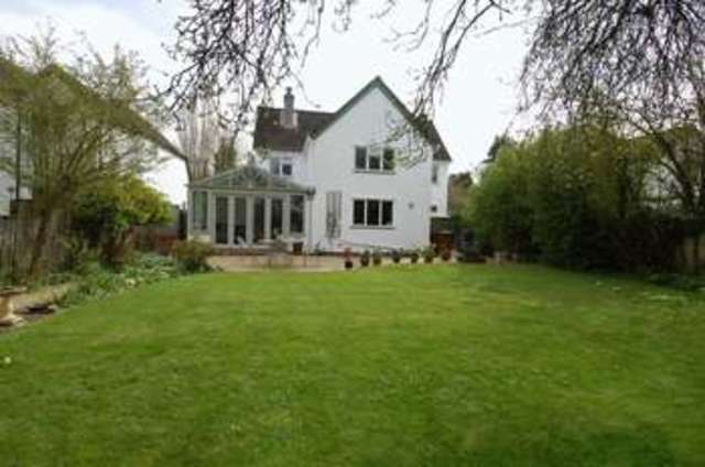  Image of 4 bedroom Detached house for sale in The Moors Kidlington OX5 at The Moors  Kidlington, OX5 2AD