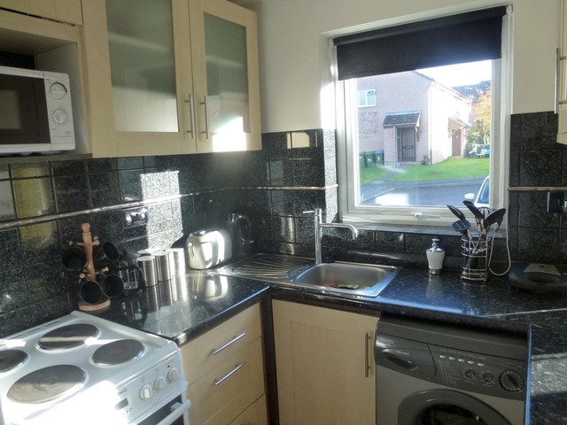  Image of Studio flat to rent in The Oaks Southampton SO19 at Southampton, SO19 7RP