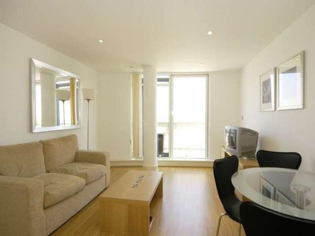  Image of 1 bedroom Flat to rent in Crews Street London E14 at Orion Point  Docklands, E14 3TX