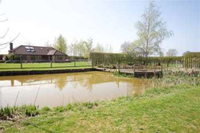  Image of 4 bedroom Property for sale in The Rye Eaton Bray Dunstable LU6 at The Rye Eaton Bray Eaton Bray, LU6 2BQ