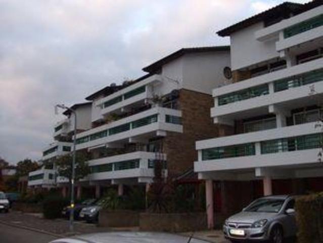  Image of 2 bedroom Flat for sale in The Vale Vange Basildon SS16 at Basildon, SS16 4RL