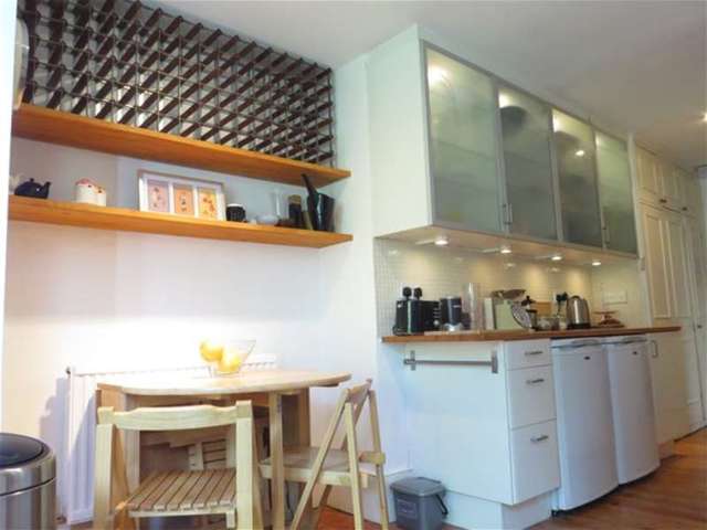  Image of 2 bedroom Flat to rent in Thurlow Hill London SE21 at West Dulwich, SE21 8JN