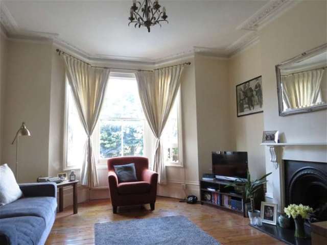  Image of 2 bedroom Flat to rent in Thurlow Hill London SE21 at West Dulwich, SE21 8JN