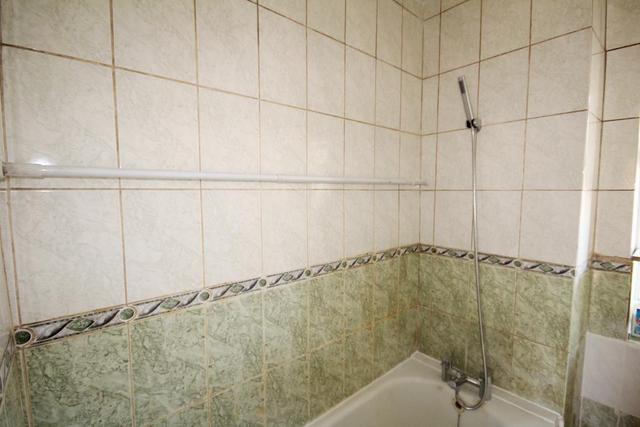  Image of 2 bedroom Flat to rent in Thurtle Road London E2 at Hackney  London, E2 8LU