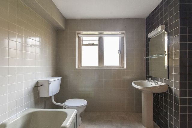  Image of 2 bedroom Detached house to rent in Tibbiwell Lane Painswick Stroud GL6 at Tibbiwell Lane Painswick Stroud, GL6 6YA