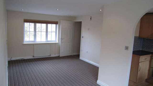  Image of 1 bedroom Apartment to rent in Tiber Road North Hykeham Lincoln LN6 at Tiber Road North Hykeham Lincoln, LN6 9ST