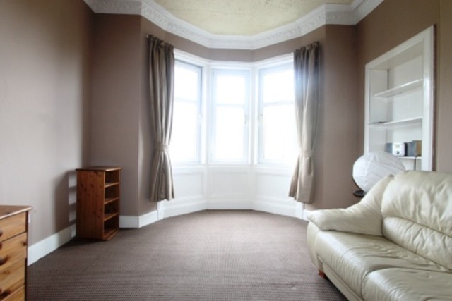  Image of 1 bedroom Flat to rent in Tollcross Road Glasgow G32 at Tollcross Glasgow Glasgow, G32 8TE