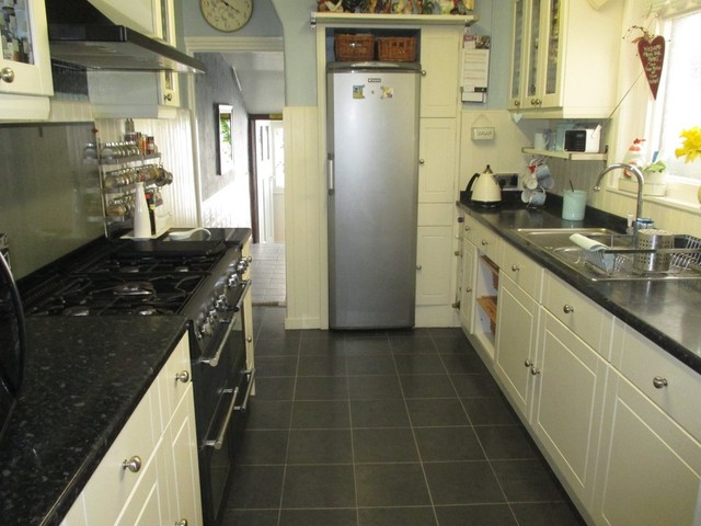  Image of 3 bedroom Terraced house for sale in Tottenham Road Portsmouth PO1 at Tottenham Road Fratton Portsmouth, PO1 1QL