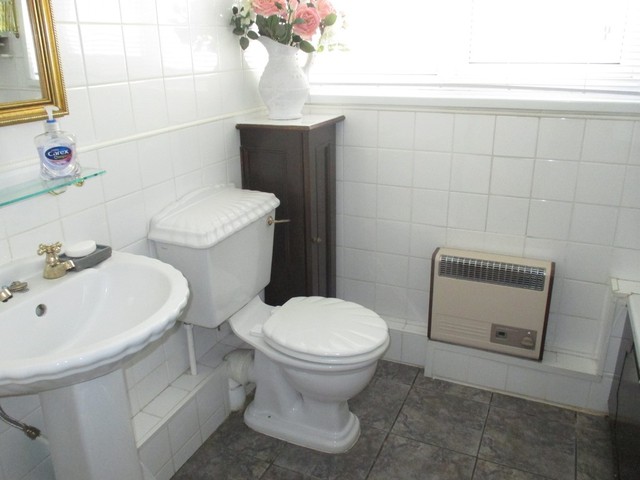  Image of 3 bedroom Terraced house for sale in Tottenham Road Portsmouth PO1 at Tottenham Road Fratton Portsmouth, PO1 1QL
