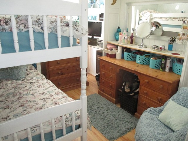  Image of 3 bedroom Terraced house for sale in Tottenham Road Portsmouth PO1 at Tottenham Road Fratton Portsmouth, PO1 1QL
