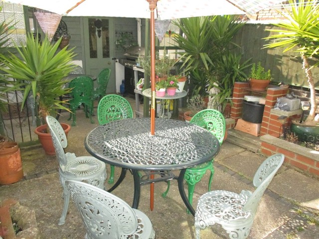  Image of 3 bedroom Terraced house for sale in Tottenham Road Portsmouth PO1 at Tottenham Road Fratton Portsmouth, PO1 1QL