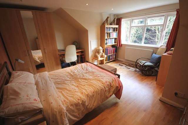  Image of 4 bedroom Detached house for sale in Towles Pastures Castle Donington Derby DE74 at Castle Donington Castle Donington Derbyshire, DE74 2RX