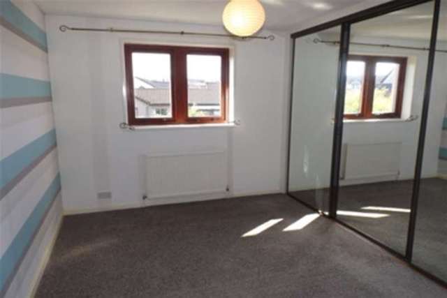  Image of 1 bedroom Flat to rent in Troon Place Newton Mearns Glasgow G77 at Glasgow, G77 5TQ