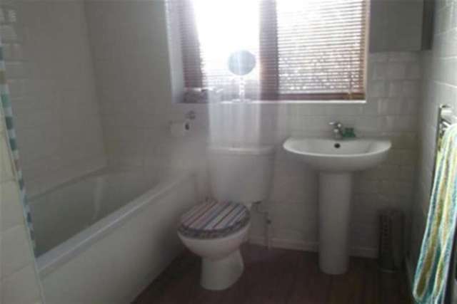  Image of 3 bedroom Detached house to rent in Turnpike Close Darlington DL1 at Darlington, DL1 3SH