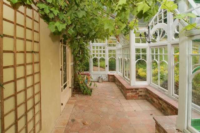  Image of 5 bedroom Detached house to rent in Turnworth Turnworth Blandford Forum DT11 at Turnworth  Blandford Forum, DT11 0EE