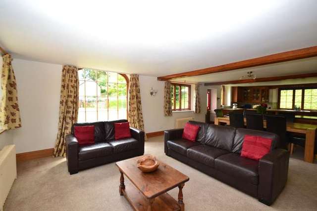  Image of 5 bedroom Detached house to rent in Turnworth Turnworth Blandford Forum DT11 at Turnworth  Blandford Forum, DT11 0EE