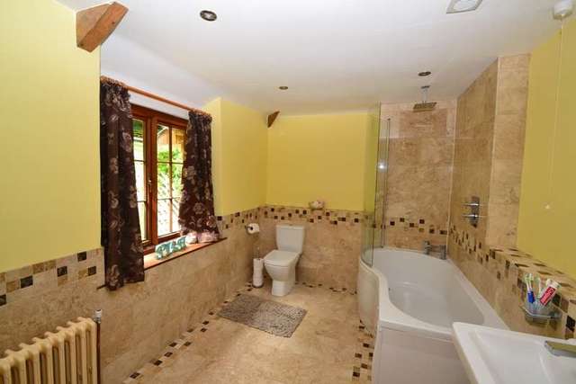  Image of 5 bedroom Detached house to rent in Turnworth Turnworth Blandford Forum DT11 at Turnworth  Blandford Forum, DT11 0EE