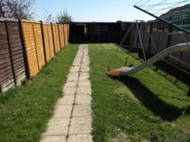  Image of 4 bedroom Terraced house for sale in Green Man Road Navenby Lincoln LN5 at Green Man Road Navenby Navenby, LN5 0JY