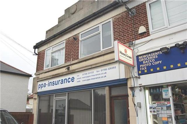  Image of 1 bedroom Flat to rent in Ockendon Road North Ockendon Upminster RM14 at Upminster Essex Upminster, RM14 2DN