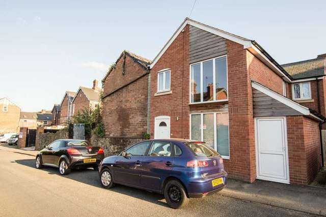  Image of 2 bedroom Flat to rent in Upper Chase Road Malvern WR14 at Malvern Worcestershire, WR14 2DX