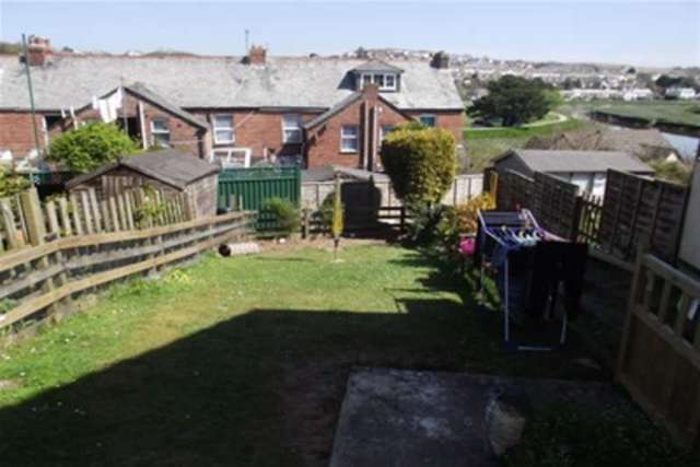  Image of 1 bedroom Terraced house to rent in Fernleigh Crescent Wadebridge PL27 at Wadebridge, PL27 7JJ