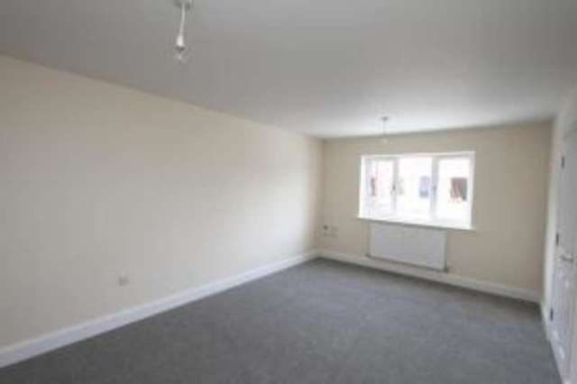  Image of 3 bedroom Detached house for sale in Waleswood Villas Wales Bar Sheffield S26 at Mansfield Road Wales Bar Kiveton Park, S26 5RL