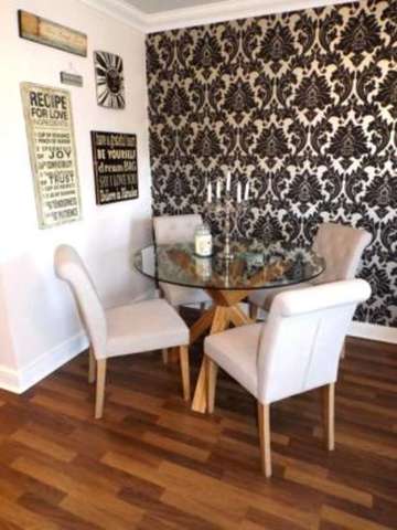  Image of 2 bedroom Flat for sale in Walter Mead Close Ongar CM5 at Ongar Essex Chipping Ongar, CM5 0BW