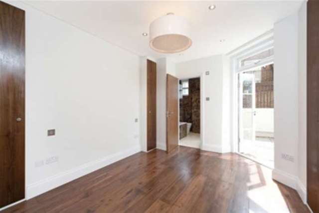  Image of 1 bedroom Flat to rent in Walton Street London SW3 at London, SW3 2JX