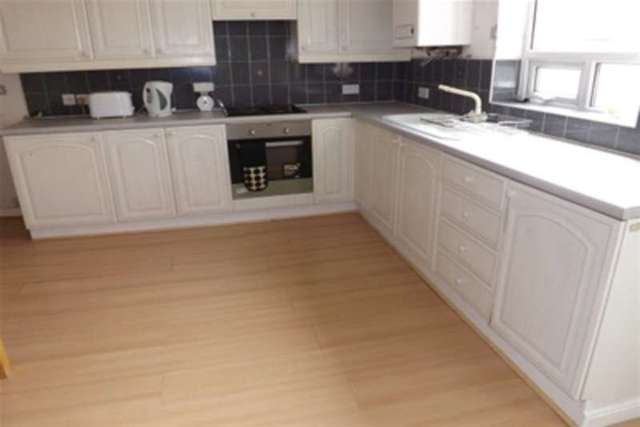  Image of 2 bedroom Terraced house to rent in Warrington Road Leigh WN7 at Leigh, WN7 3EB