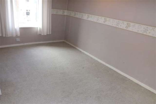  Image of 2 bedroom Terraced house to rent in Warrington Road Leigh WN7 at Leigh, WN7 3EB